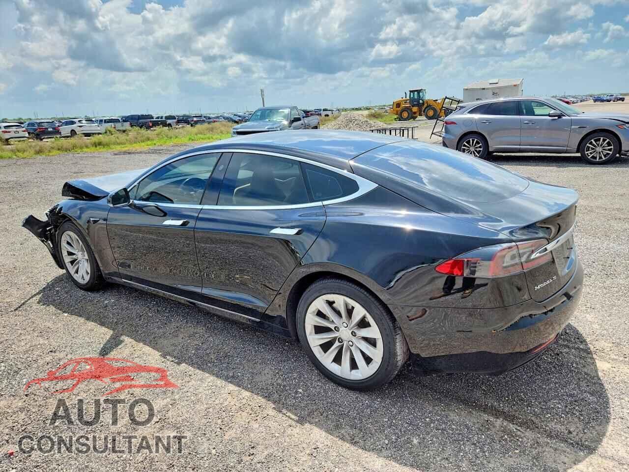 TESLA MODEL S 2017 - 5YJSA1E13HF184585