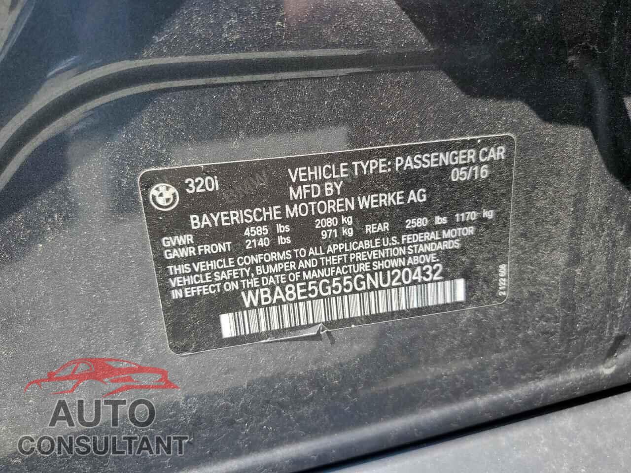BMW 3 SERIES 2016 - WBA8E5G55GNU20432
