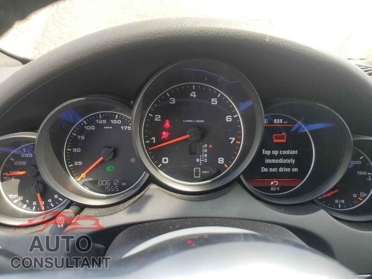 PORSCHE CAYENNE 2017 - WP1AA2A24HKA83296