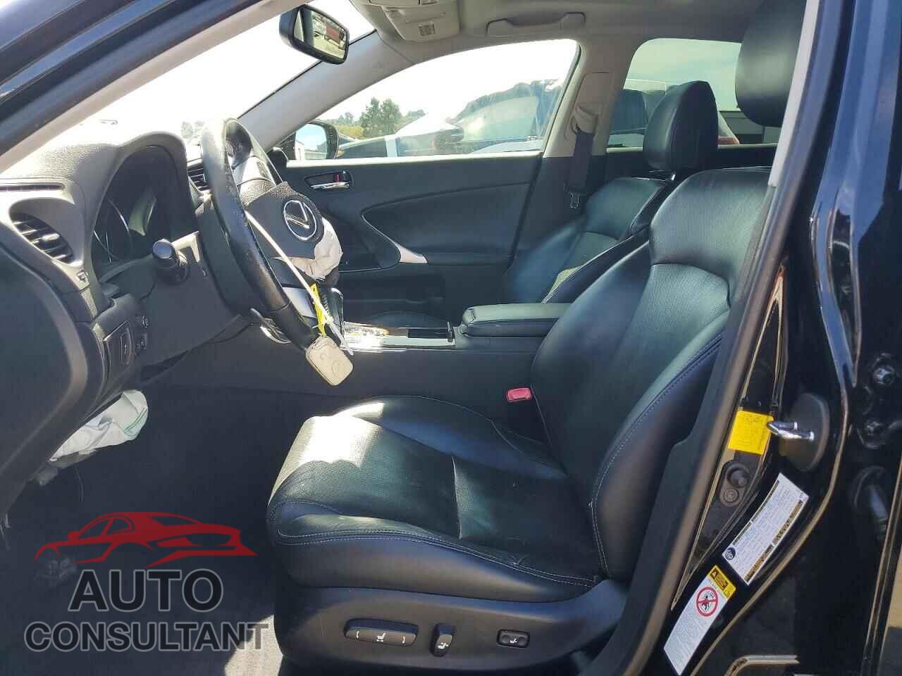 LEXUS IS 2013 - JTHBF5C23D5191647