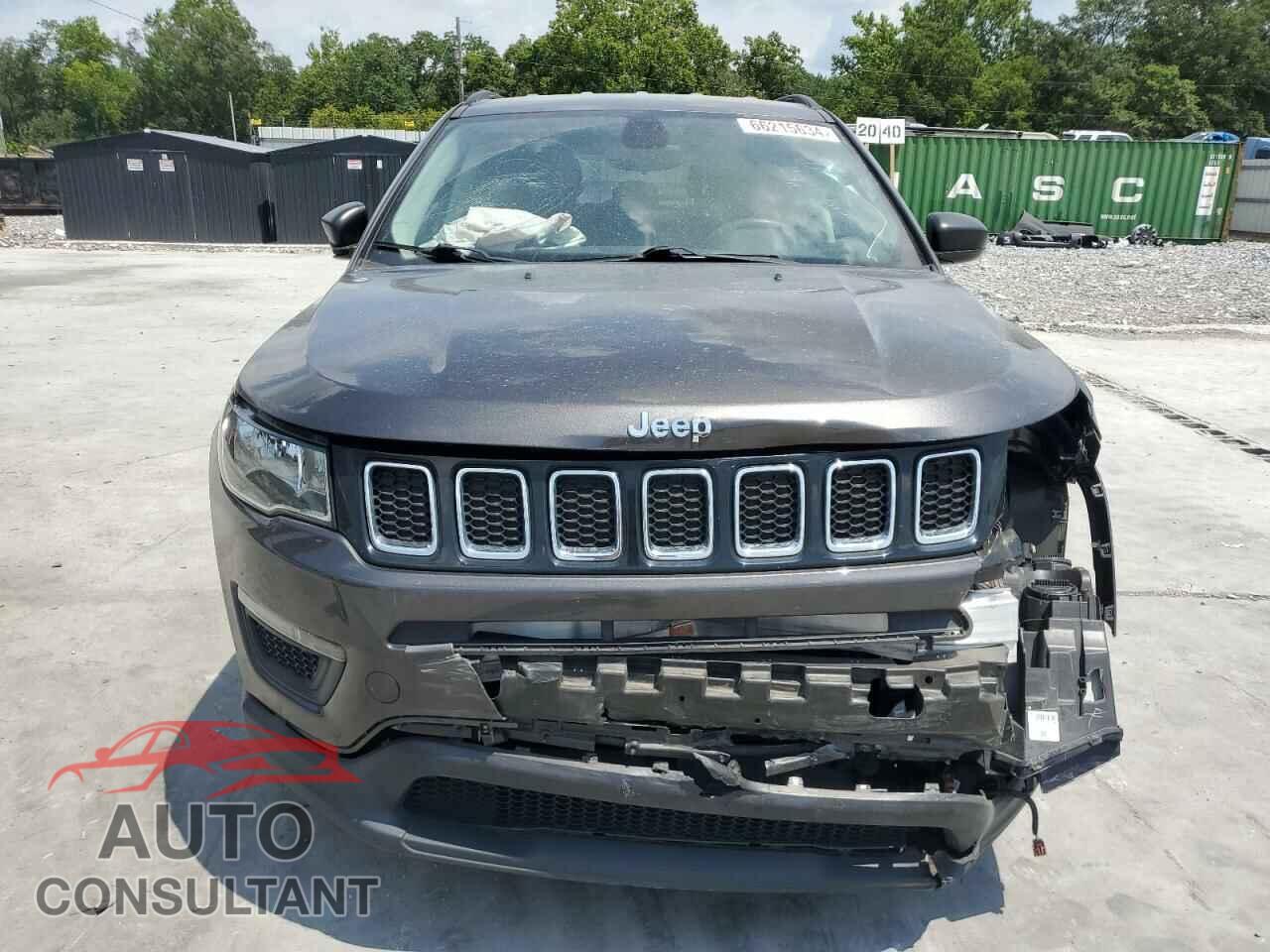JEEP COMPASS 2018 - 3C4NJCAB2JT133433