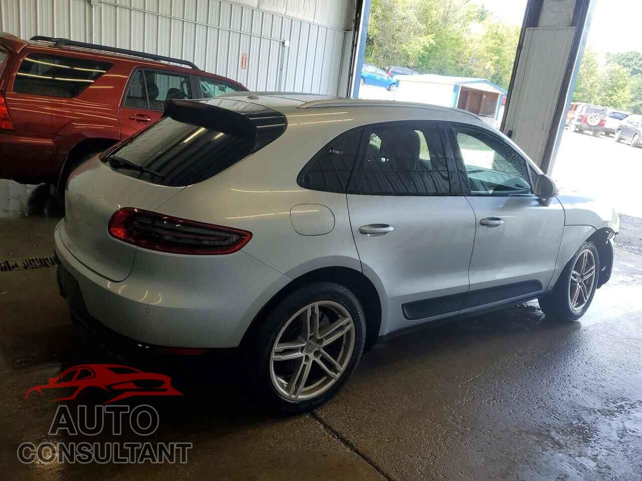 PORSCHE MACAN 2015 - WP1AB2A57FLB71788
