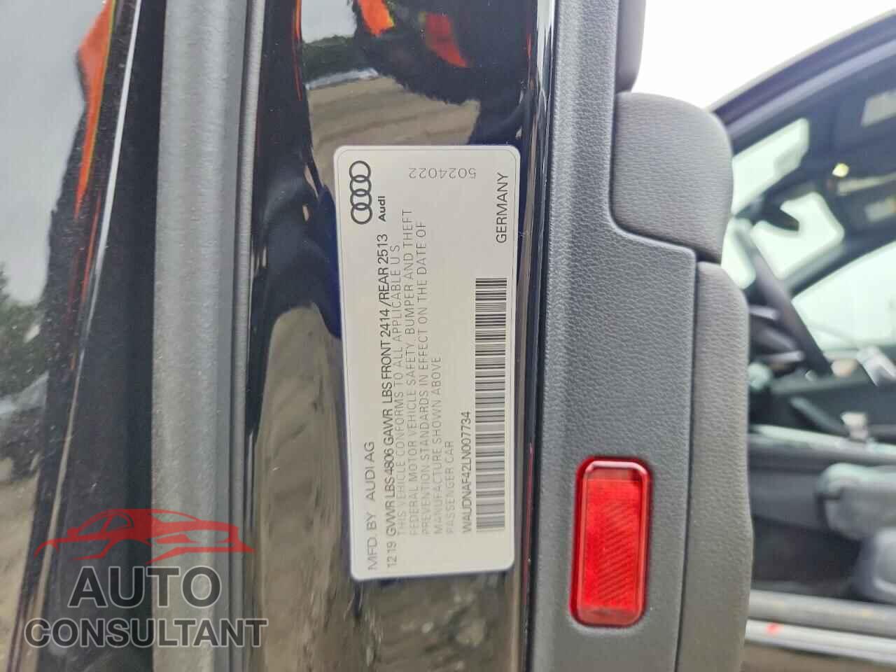 AUDI A4 2020 - WAUDNAF42LN007734