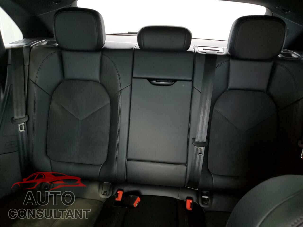 PORSCHE MACAN 2021 - WP1AB2A52MLB35892