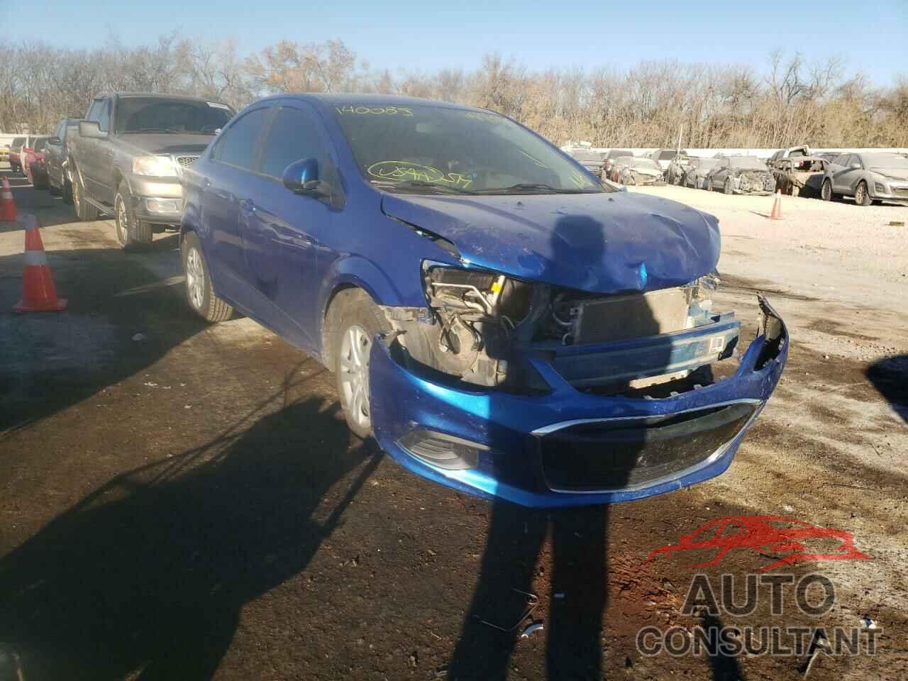 CHEVROLET SONIC 2017 - 1G1JB5SH3H4140085