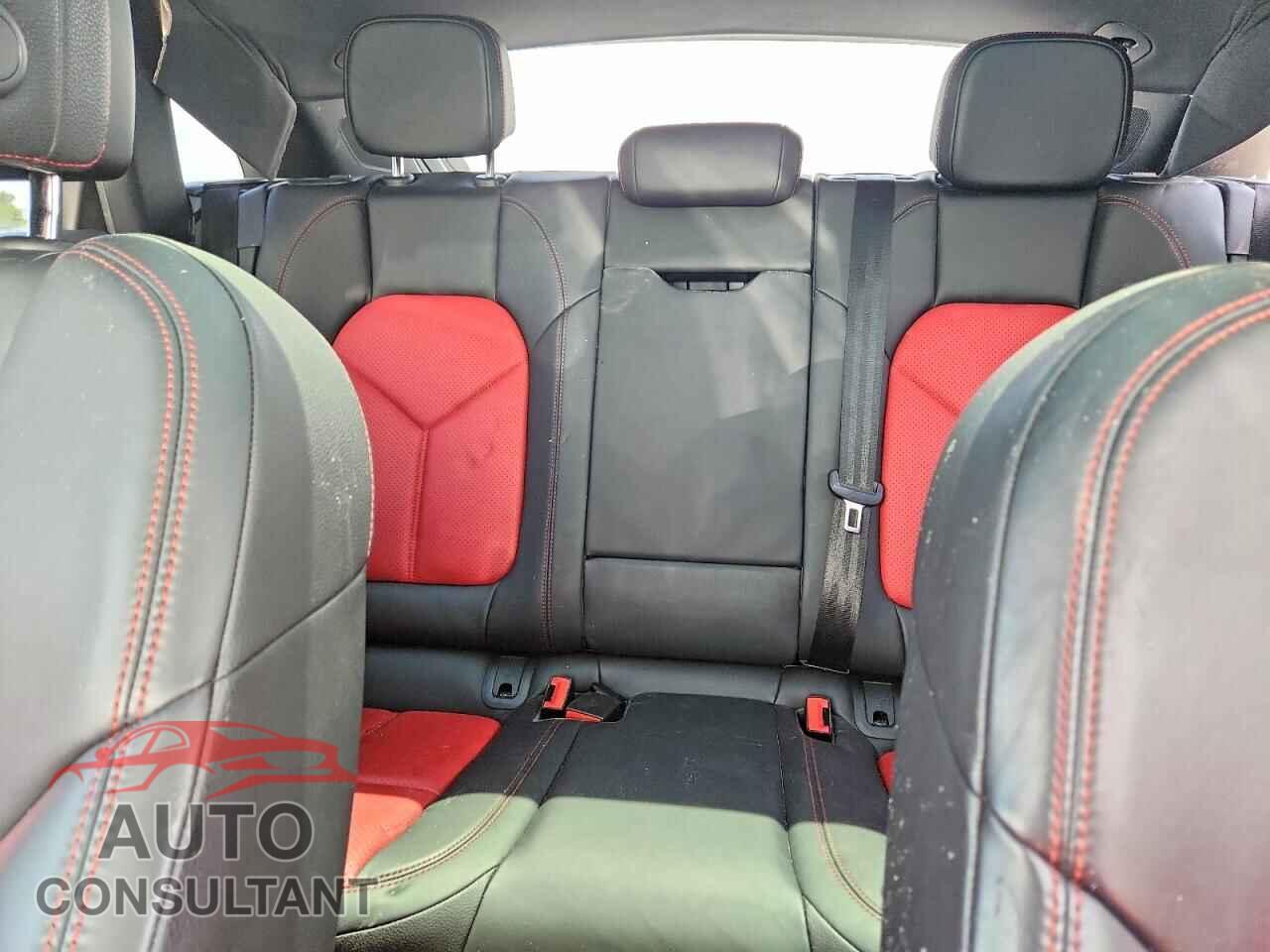 PORSCHE MACAN 2021 - WP1AA2A56MLB01179