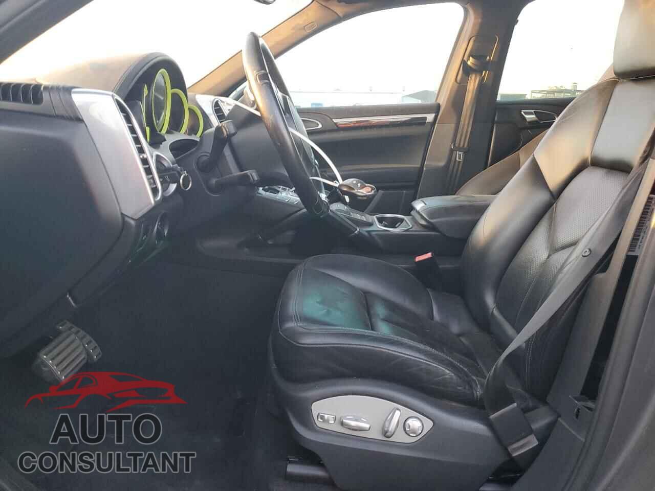 PORSCHE CAYENNE 2012 - WP1AE2A29CLA90588