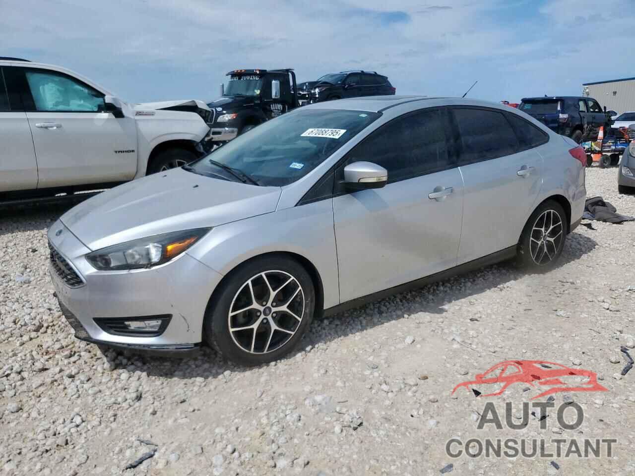 FORD FOCUS 2017 - 1FADP3H24HL249809