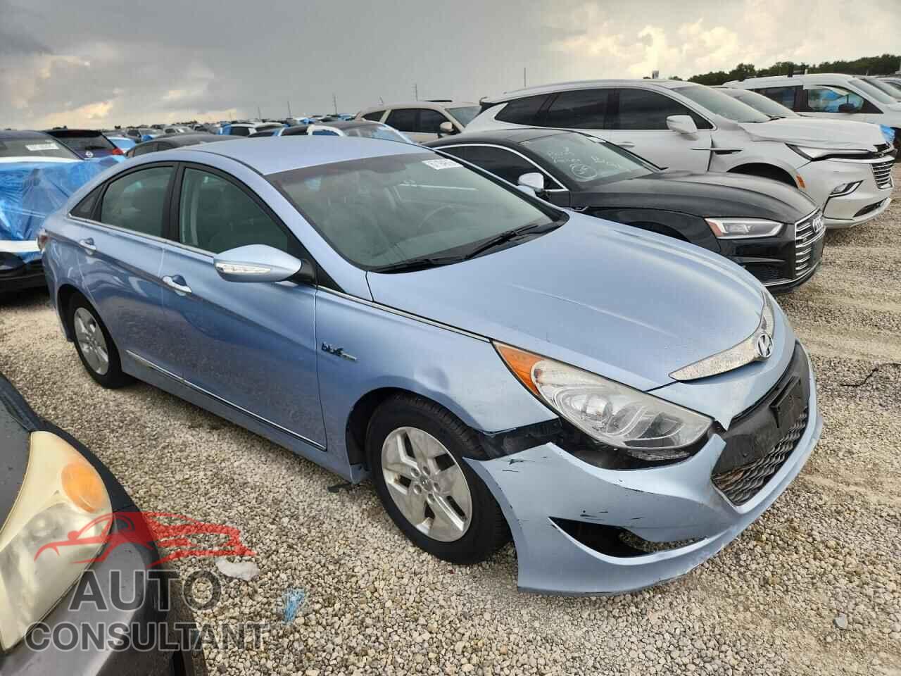HYUNDAI SONATA 2012 - KMHEC4A40CA047612