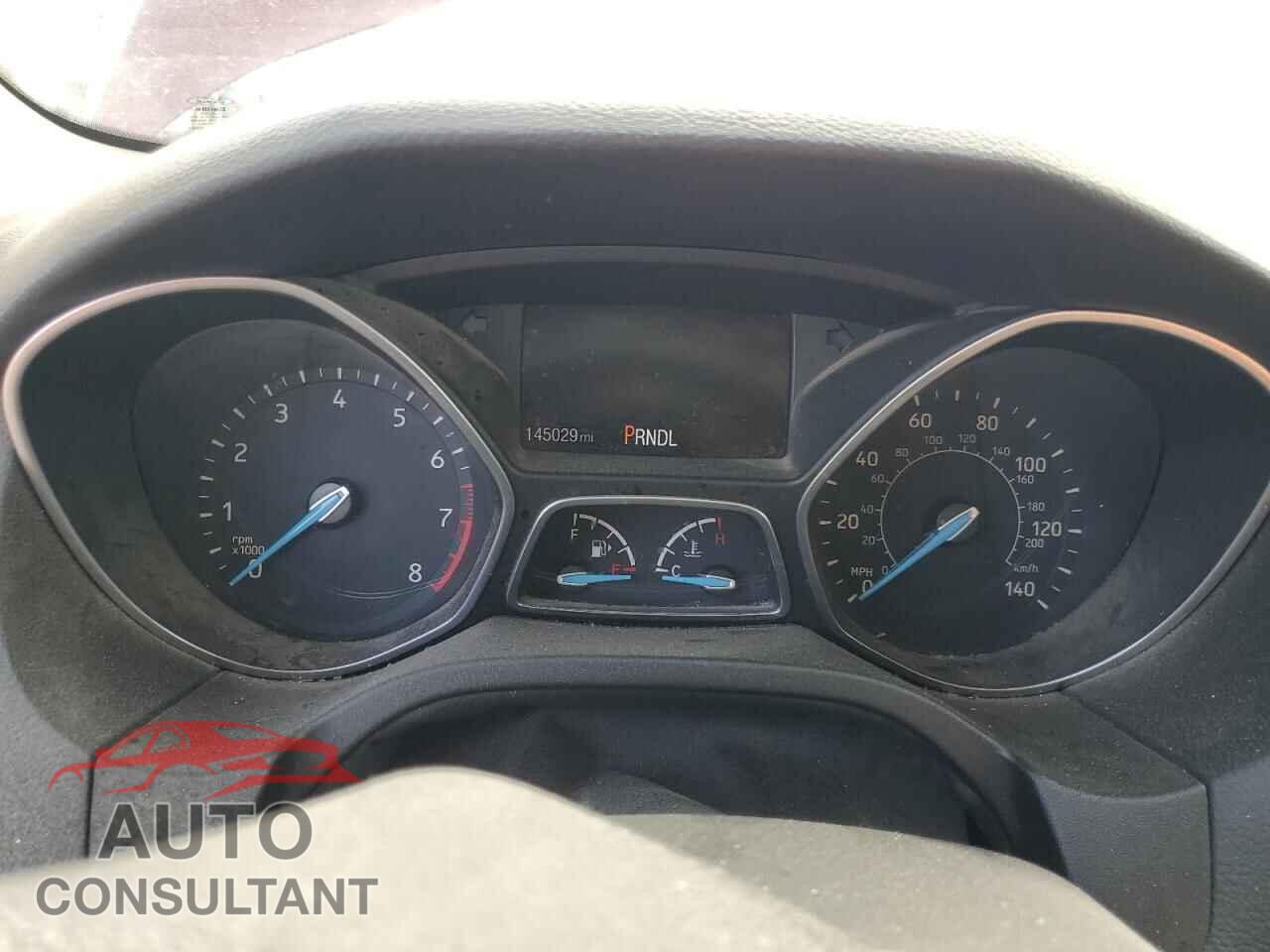 FORD FOCUS 2015 - 1FADP3F26FL327281