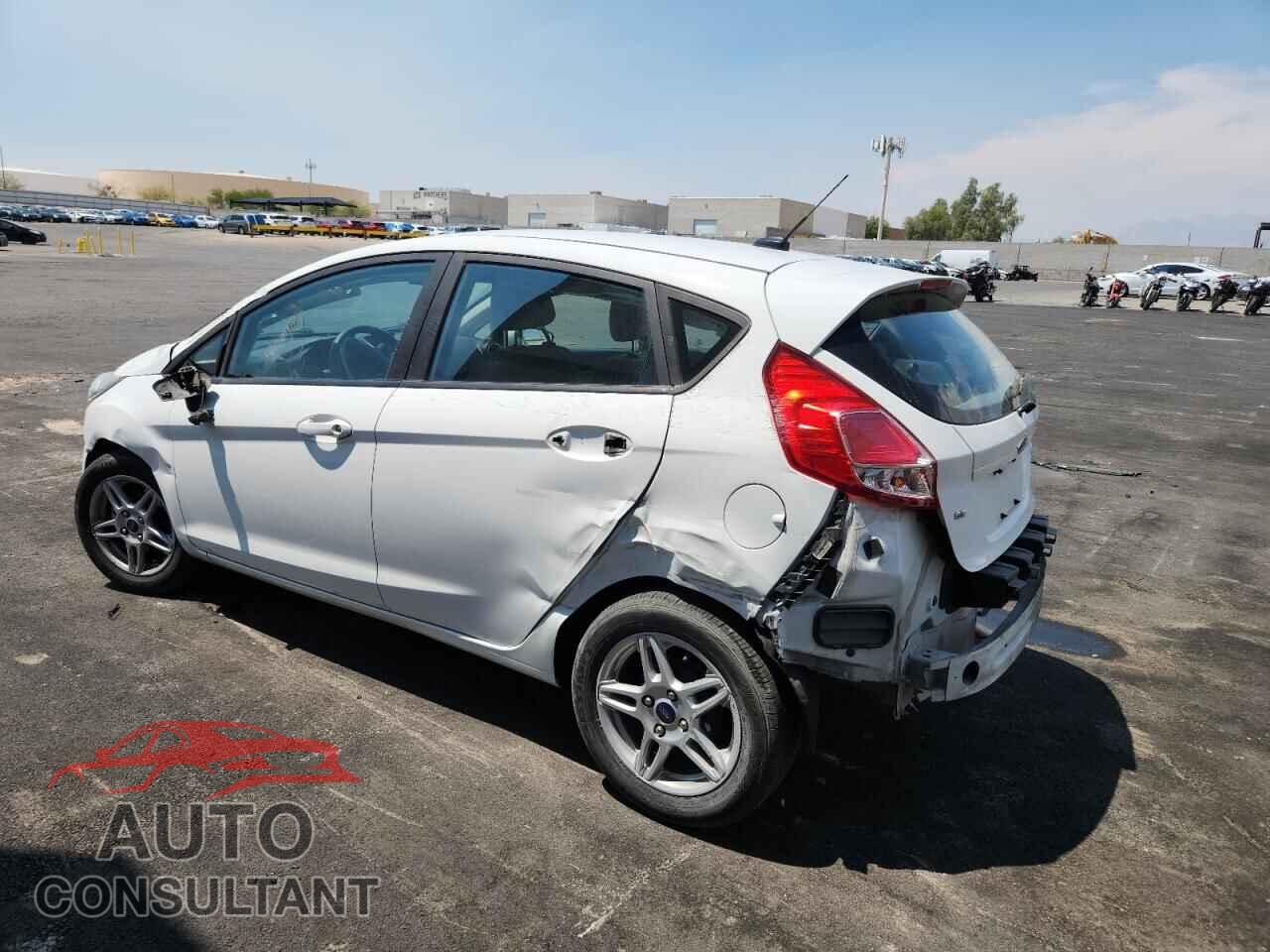 FORD FIESTA 2017 - 3FADP4EJ4HM159687