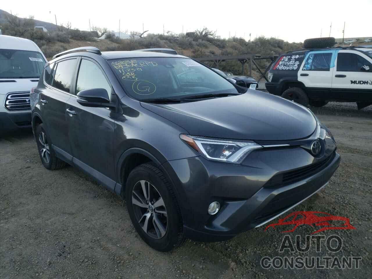 TOYOTA RAV4 2018 - 2T3RFREV3JW816647