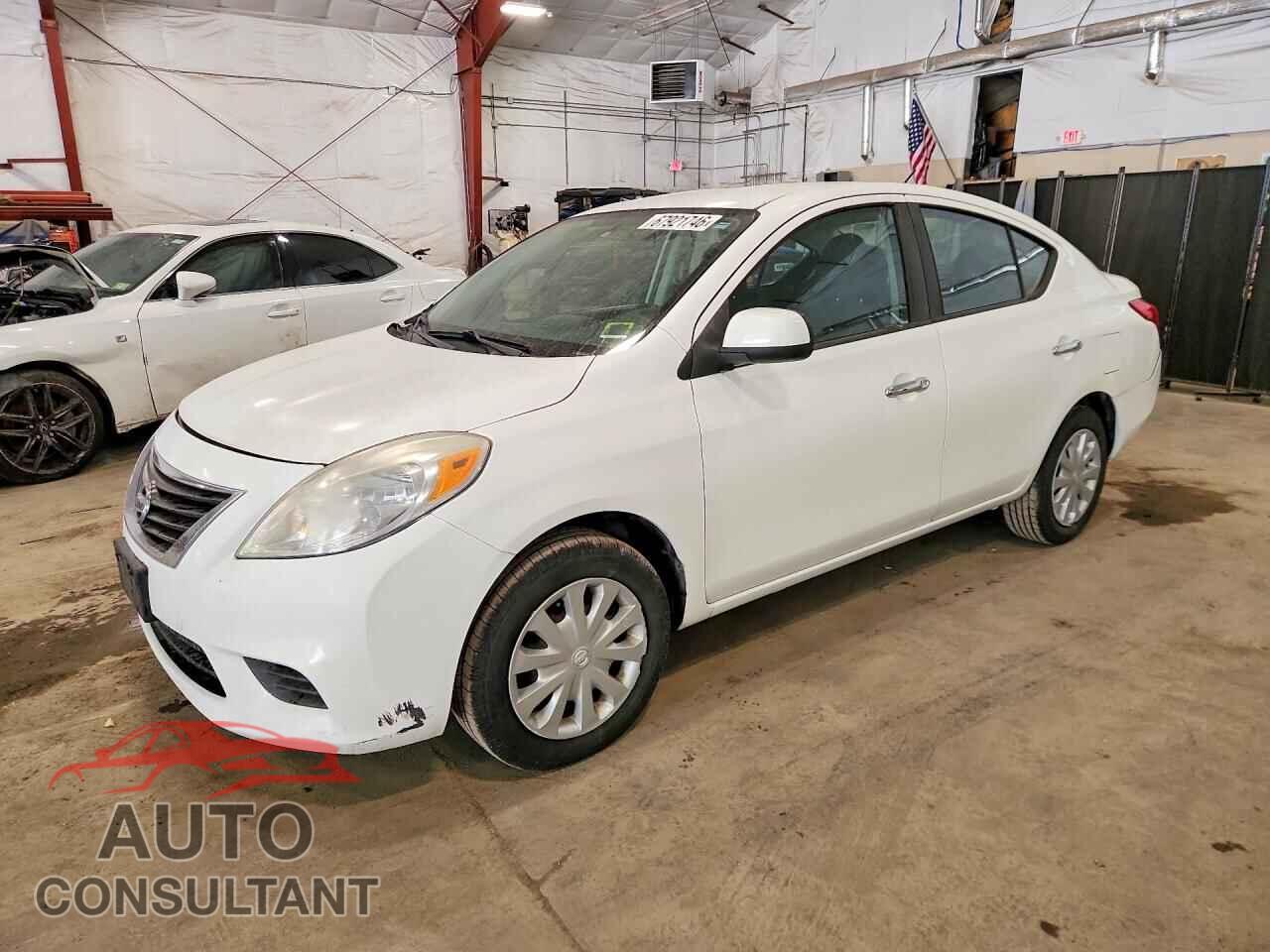 NISSAN VERSA 2012 - 3N1CN7AP1CL927084