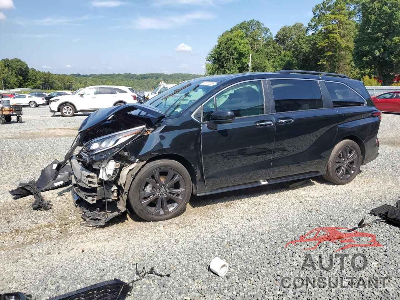 TOYOTA SIENNA 2022 - 5TDXRKEC4NS076554