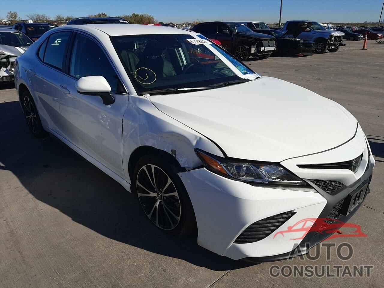 TOYOTA CAMRY 2020 - 4T1G11AK8LU870783