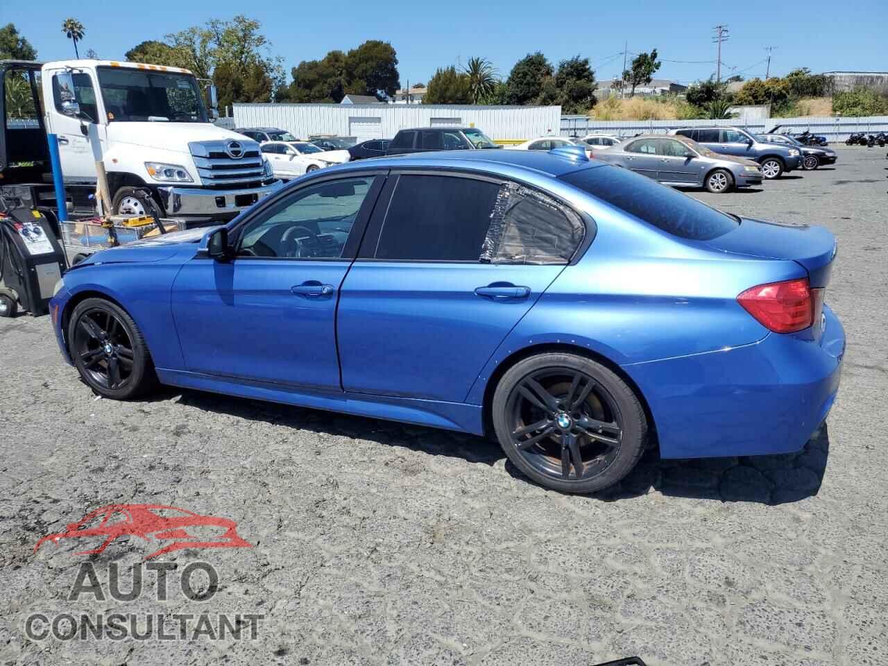BMW 3 SERIES 2013 - WBA3A5C56DF353583