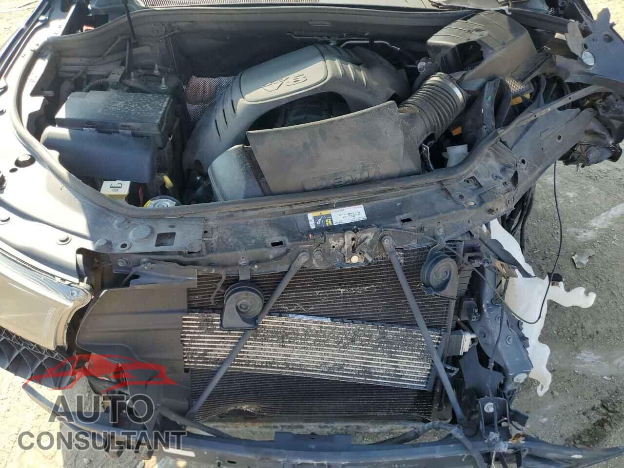 DODGE DURANGO 2018 - 1C4SDJCT5JC143597
