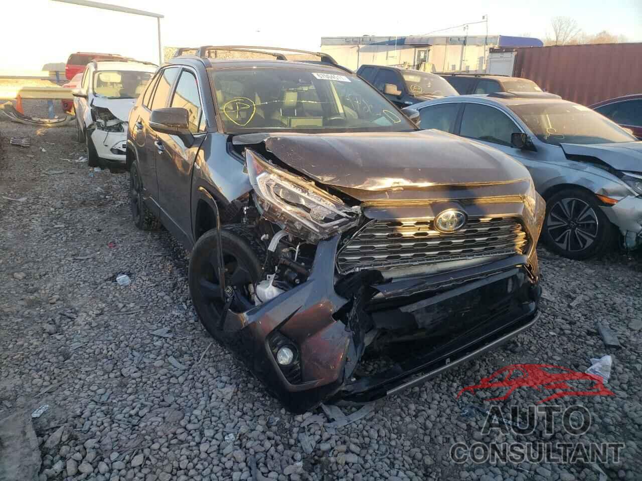 TOYOTA RAV4 2019 - JTMEWRFV2KJ001420