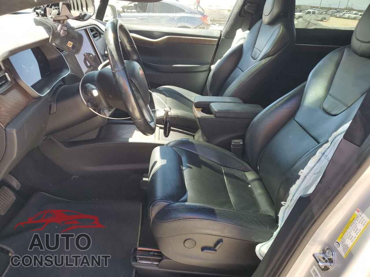 TESLA MODEL X 2017 - 5YJXCBE21HF051418