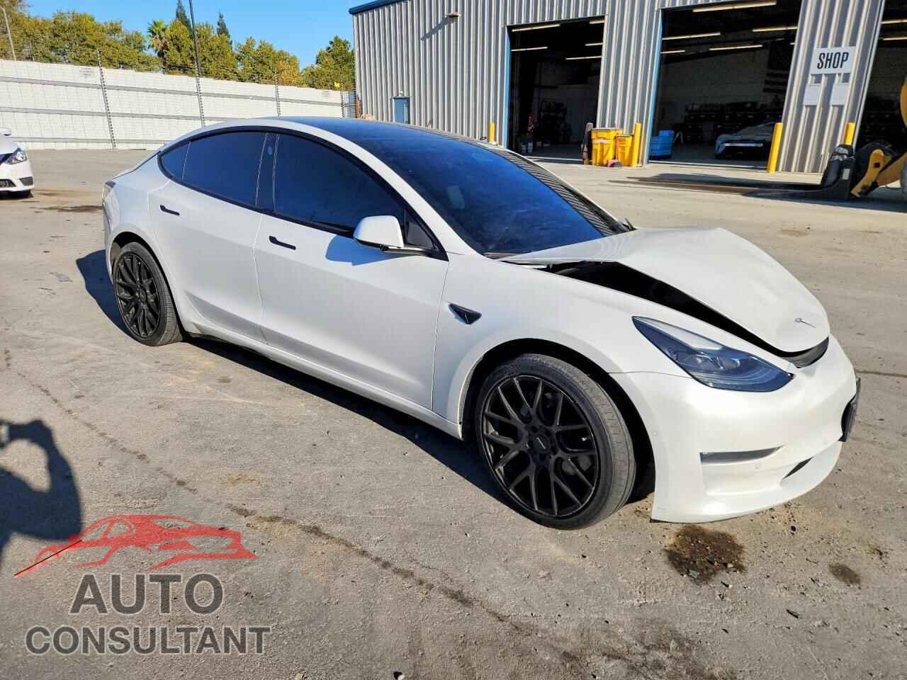 TESLA MODEL 3 2022 - 5YJ3E1EAXNF144976