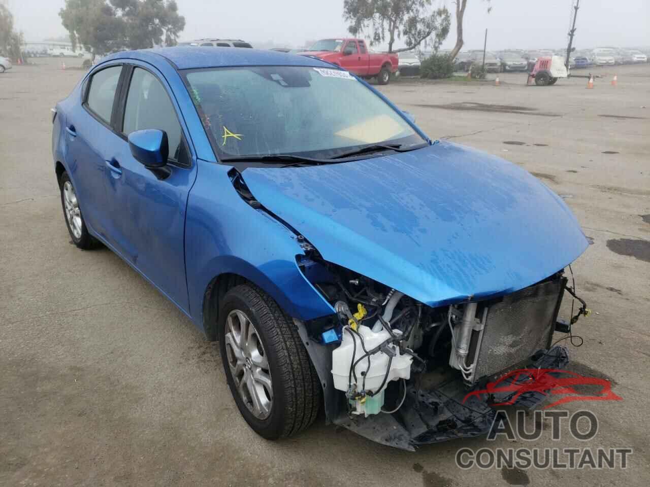 TOYOTA YARIS 2017 - 3MYDLBYV8HY158206
