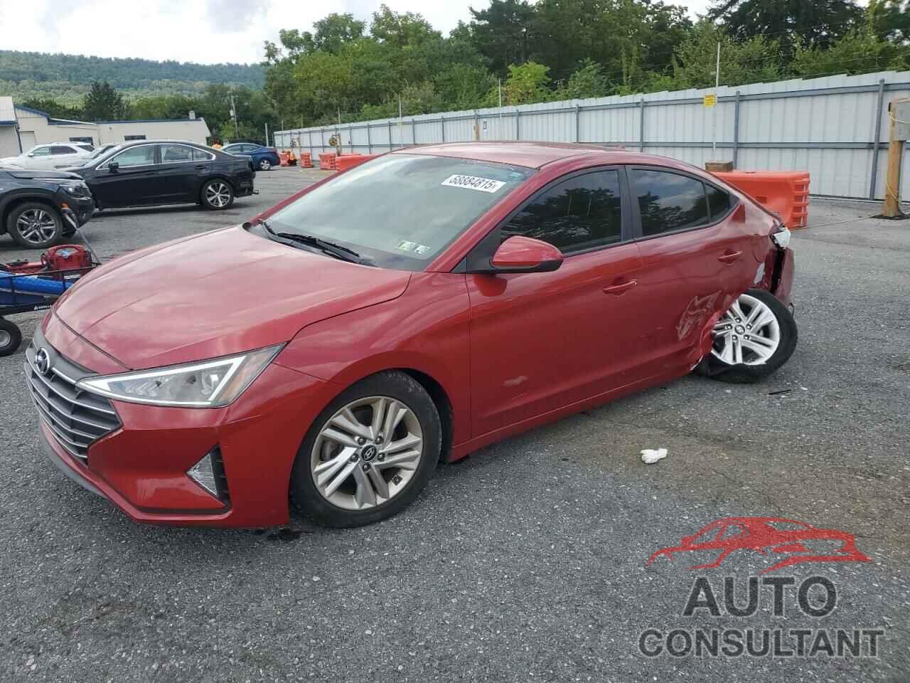 HYUNDAI ELANTRA 2019 - 5NPD84LF3KH428684