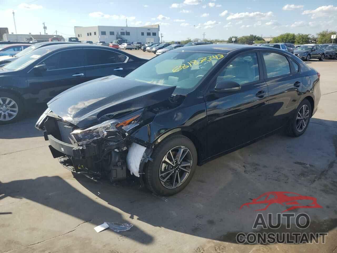 KIA FORTE 2023 - 3KPF24AD8PE650502