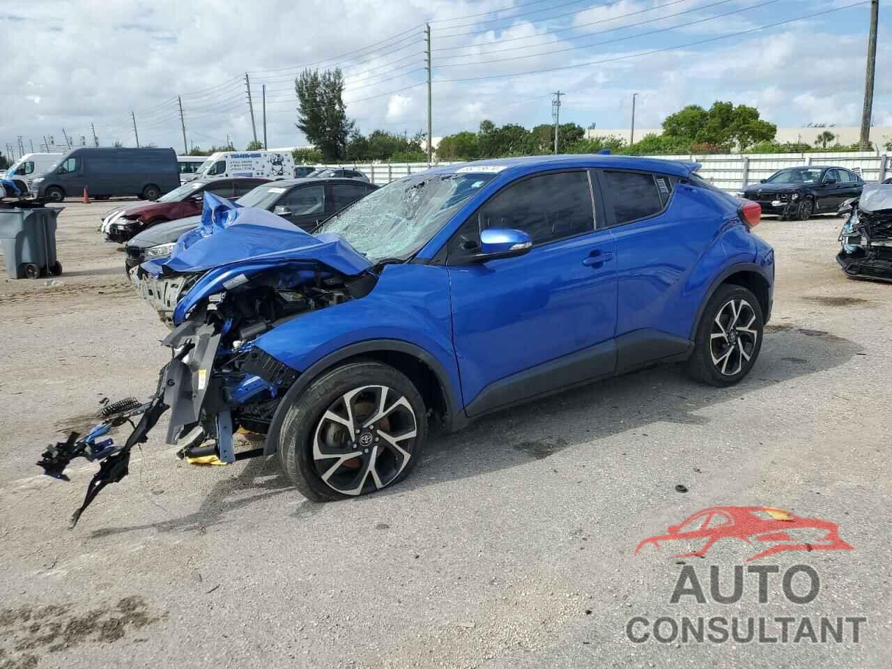 TOYOTA C-HR 2018 - JTNKHMBX1J1005329