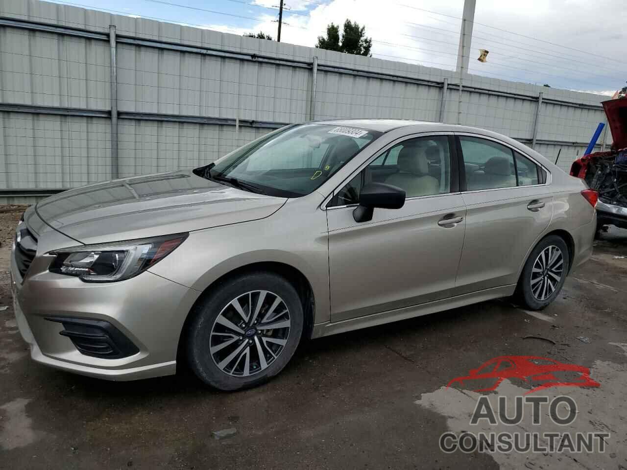 SUBARU LEGACY 2018 - 4S3BNAB67J3007688