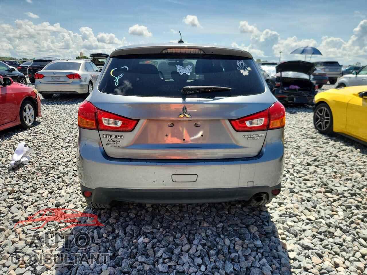 MITSUBISHI OUTLANDER 2013 - 4A4AP4AU7DE005920