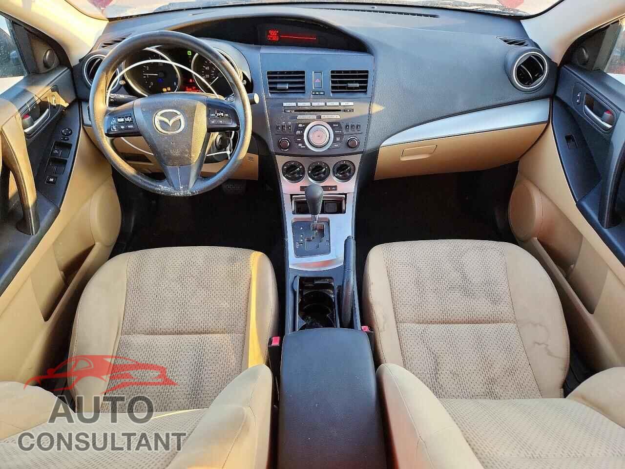 MAZDA 3 2011 - JM1BL1VG4B1378024