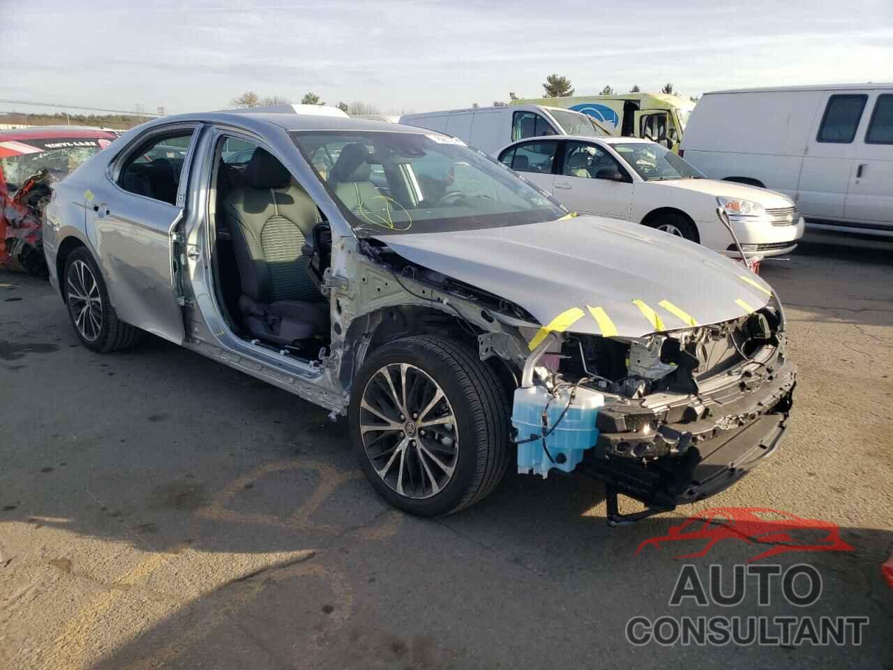 TOYOTA CAMRY 2020 - 4T1G11AK7LU384191
