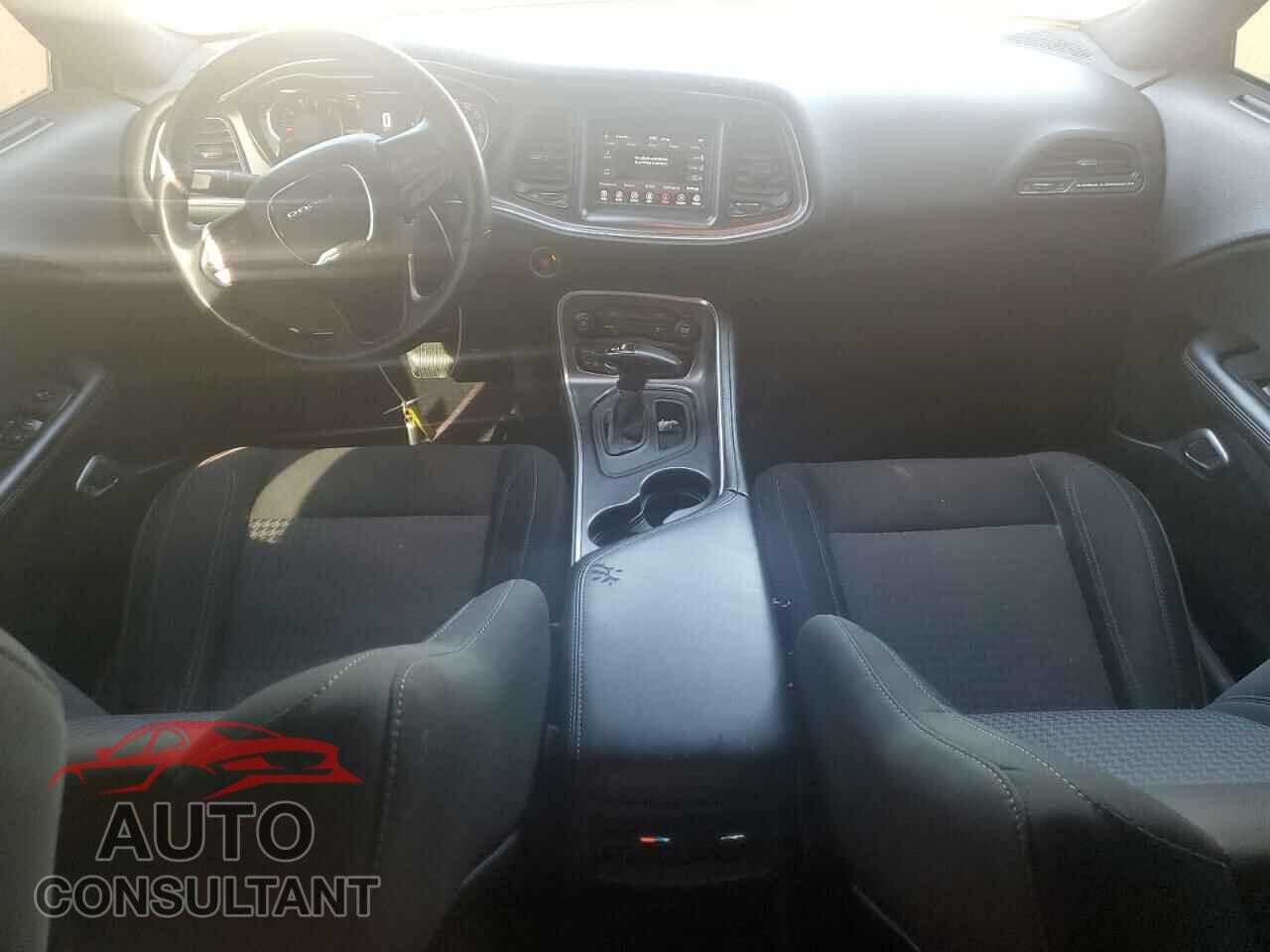 DODGE CHALLENGER 2018 - 2C3CDZBT0JH310552