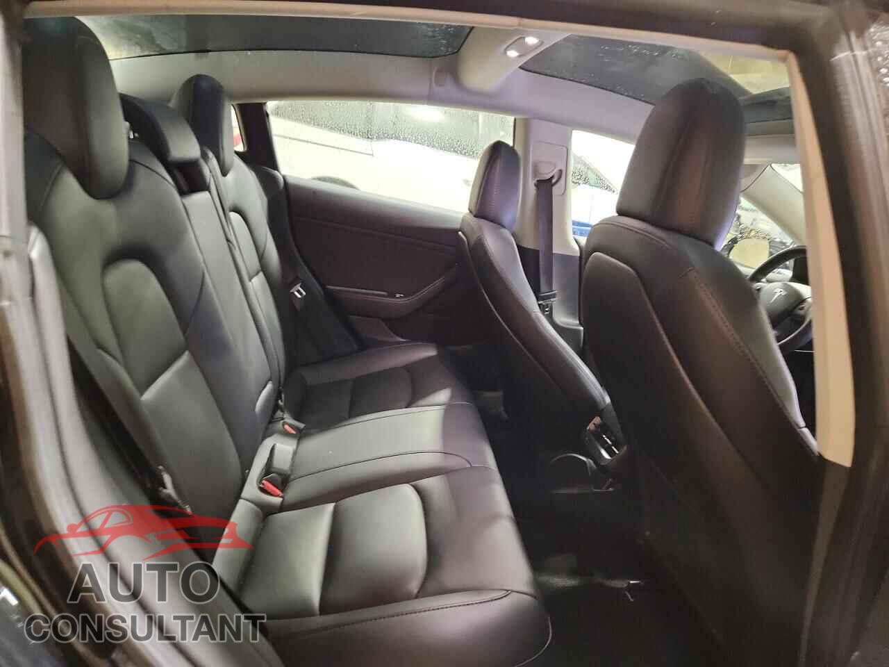 TESLA MODEL 3 2019 - 5YJ3E1EA3KF321606
