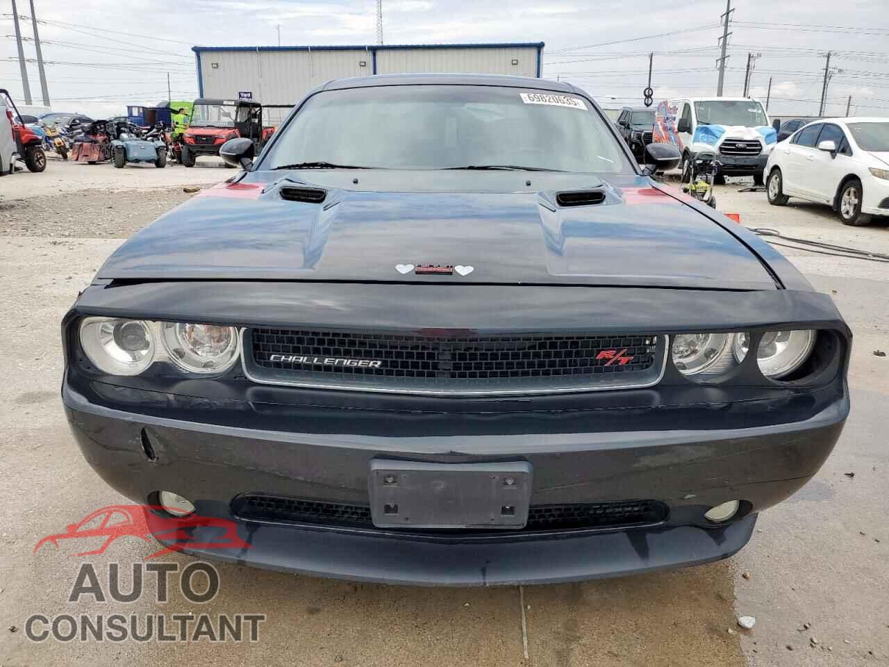 DODGE CHALLENGER 2013 - 2C3CDYBT4DH671037
