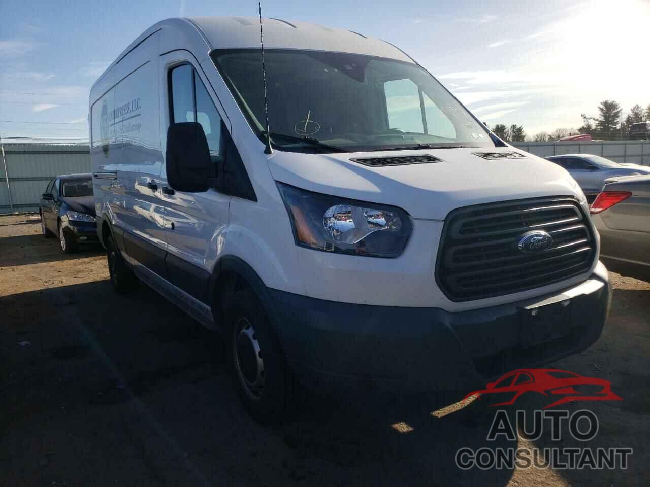 FORD TRANSIT CO 2018 - 1FTYR2CM1JKA94222