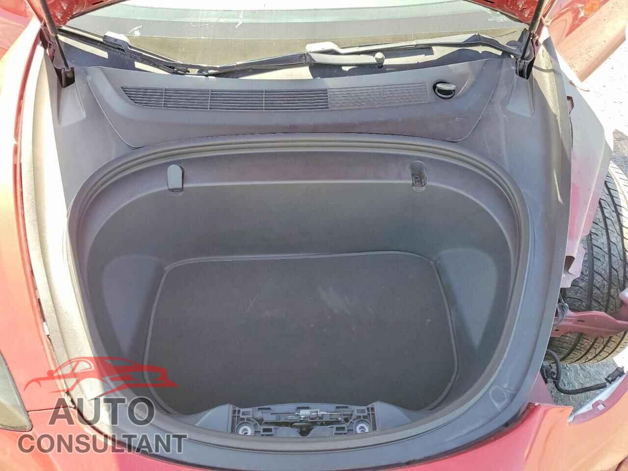 TESLA MODEL 3 2018 - 5YJ3E1EB1JF093483