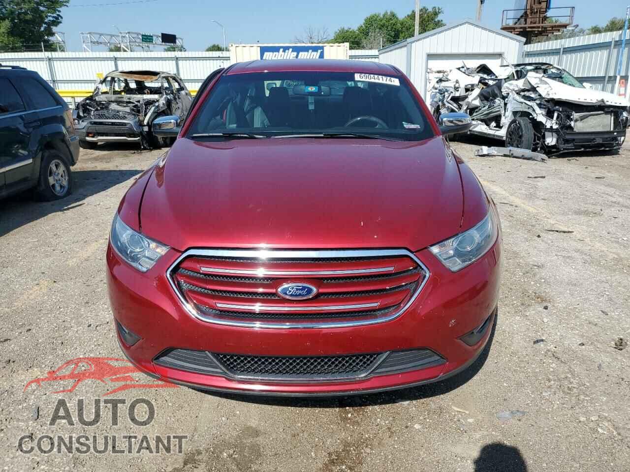 FORD TAURUS 2015 - 1FAHP2F85FG125637