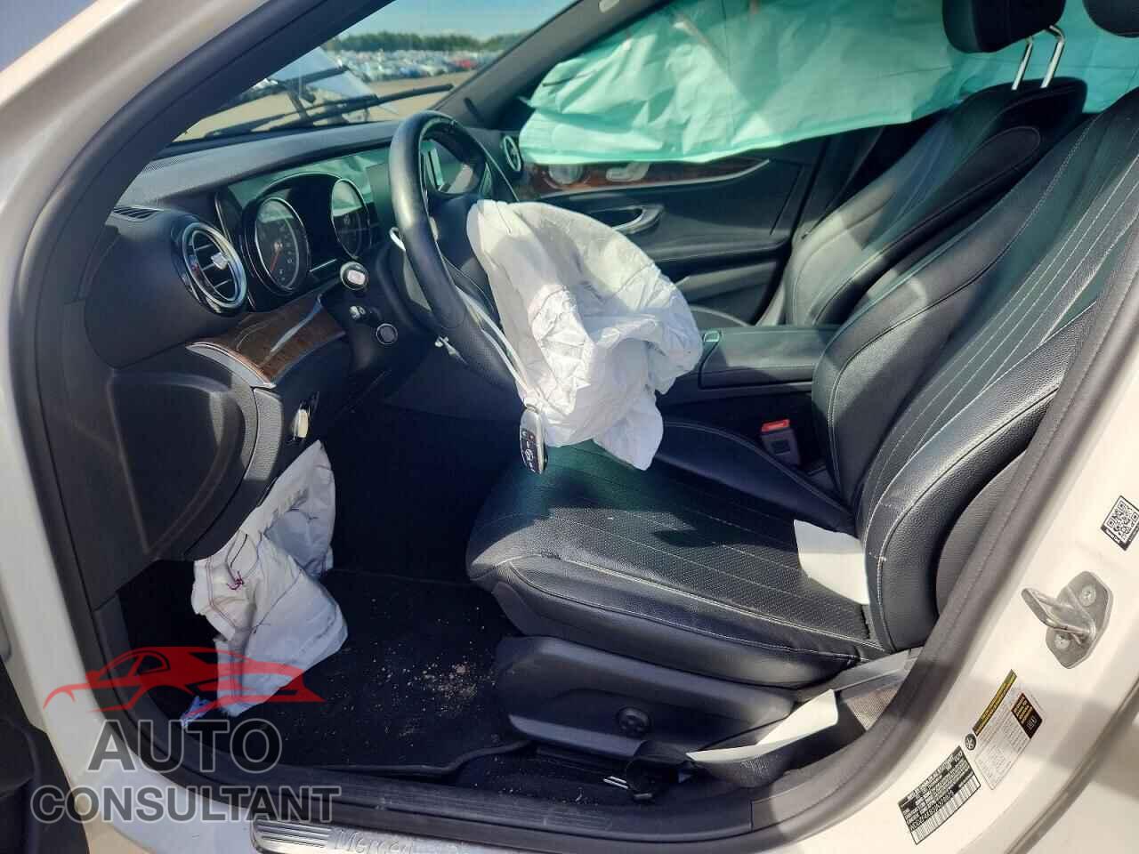 MERCEDES-BENZ E-CLASS 2018 - WDDZF4KB3JA378875