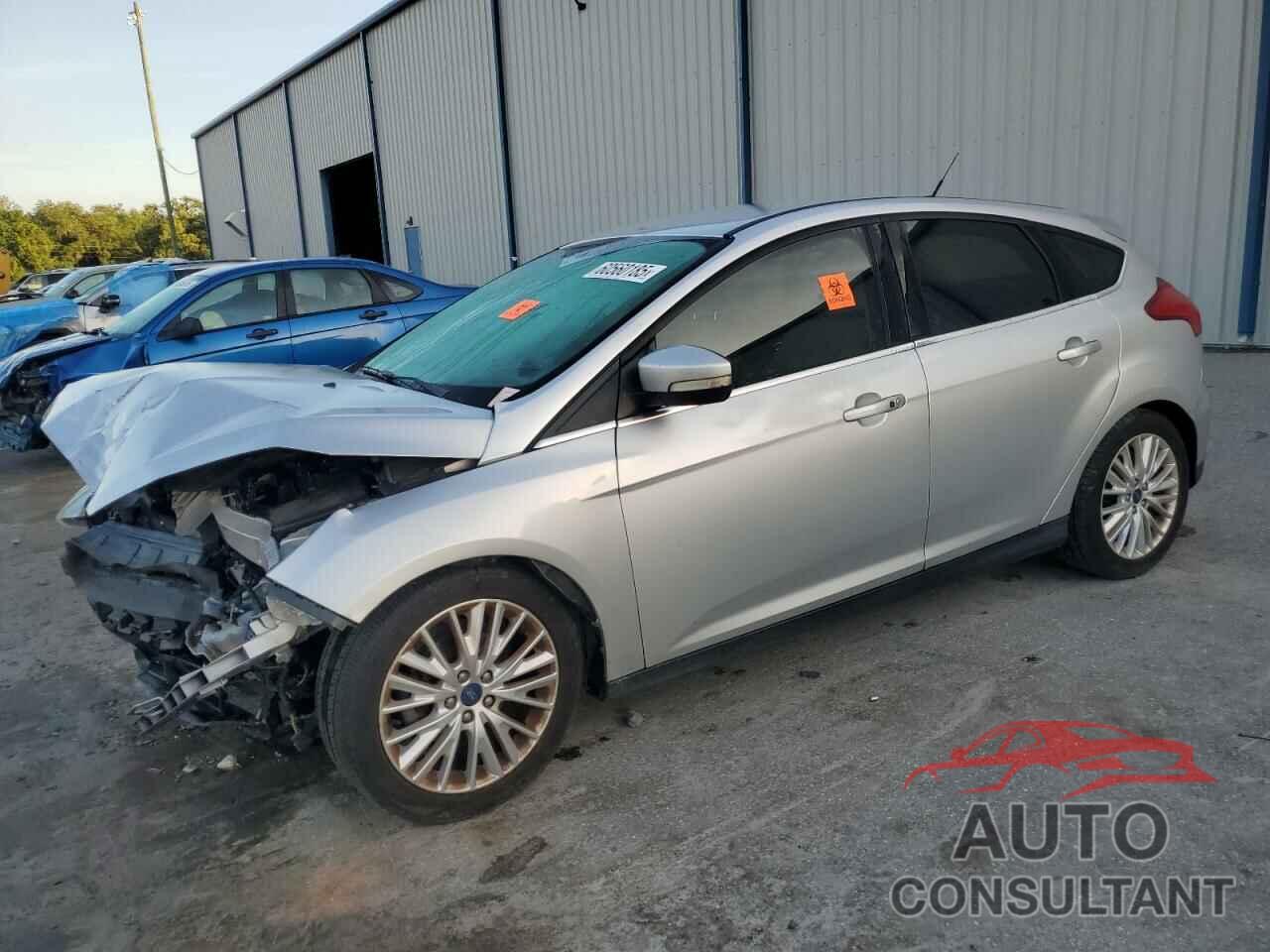 FORD FOCUS 2016 - 1FADP3N2XGL376941