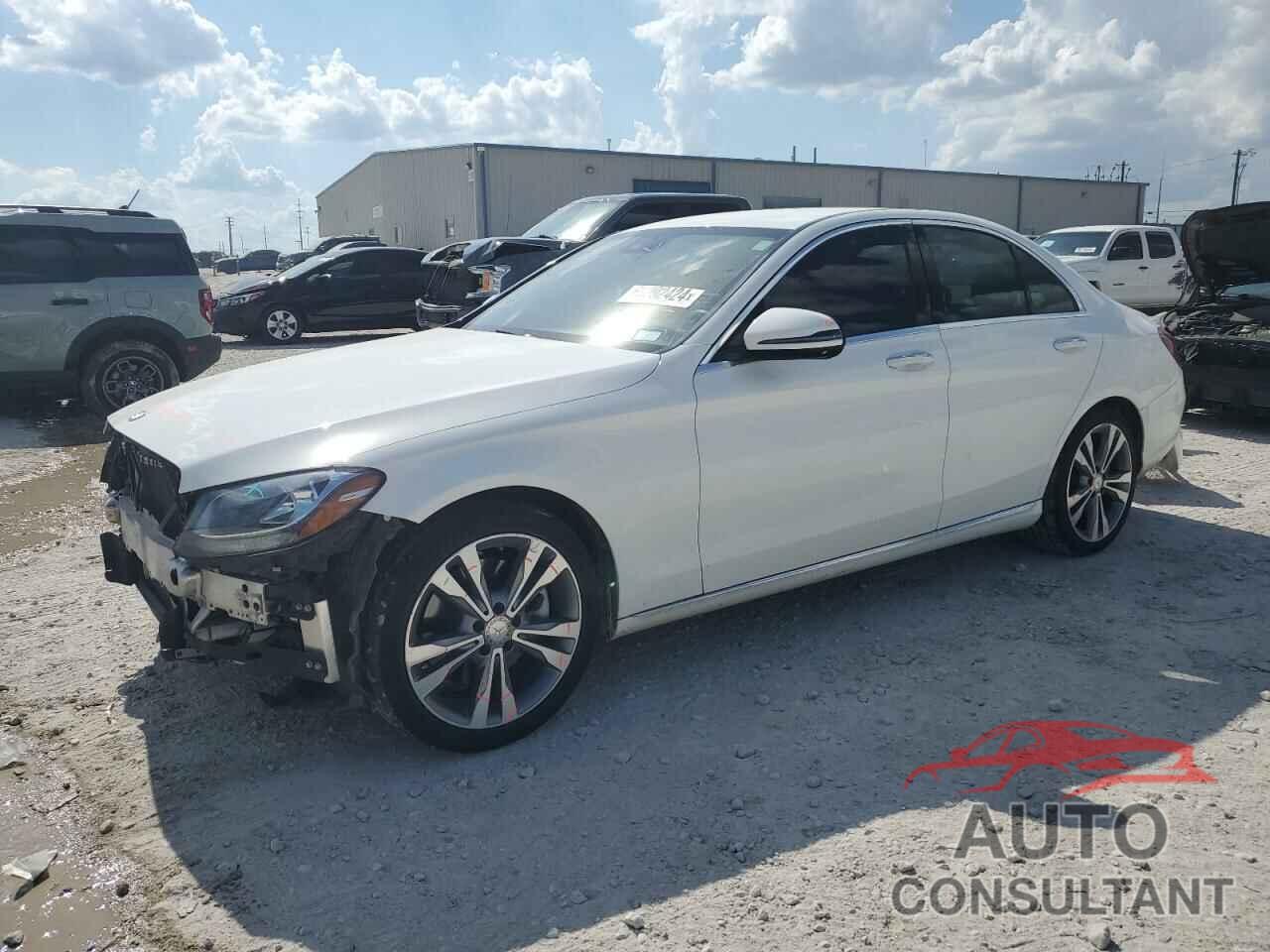 MERCEDES-BENZ C-CLASS 2016 - 55SWF4JB9GU139618