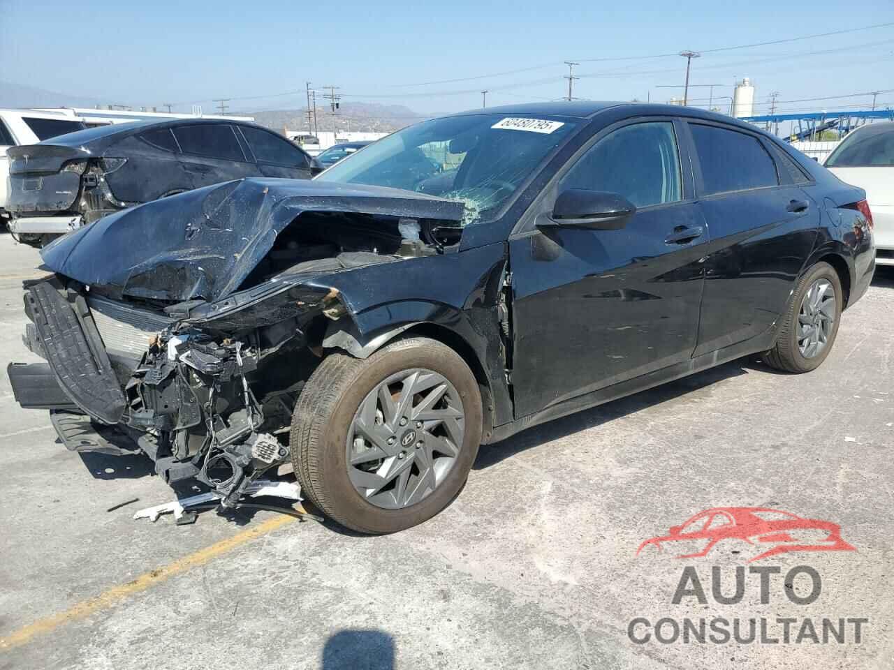 HYUNDAI ELANTRA 2024 - KMHLM4DG2RU745897