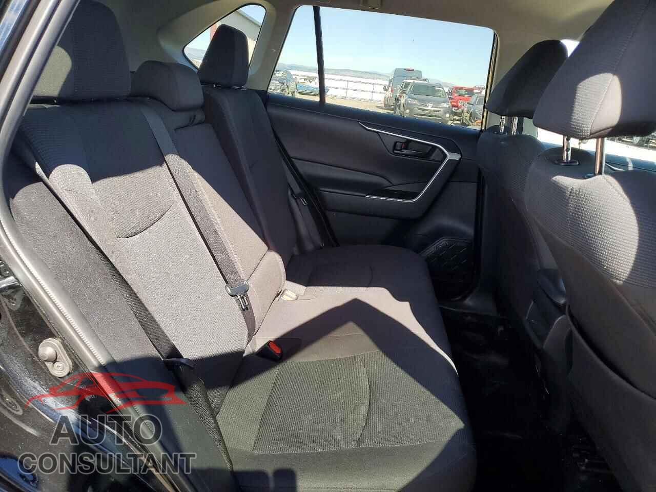 TOYOTA RAV4 2021 - 2T3F1RFV4MC189883