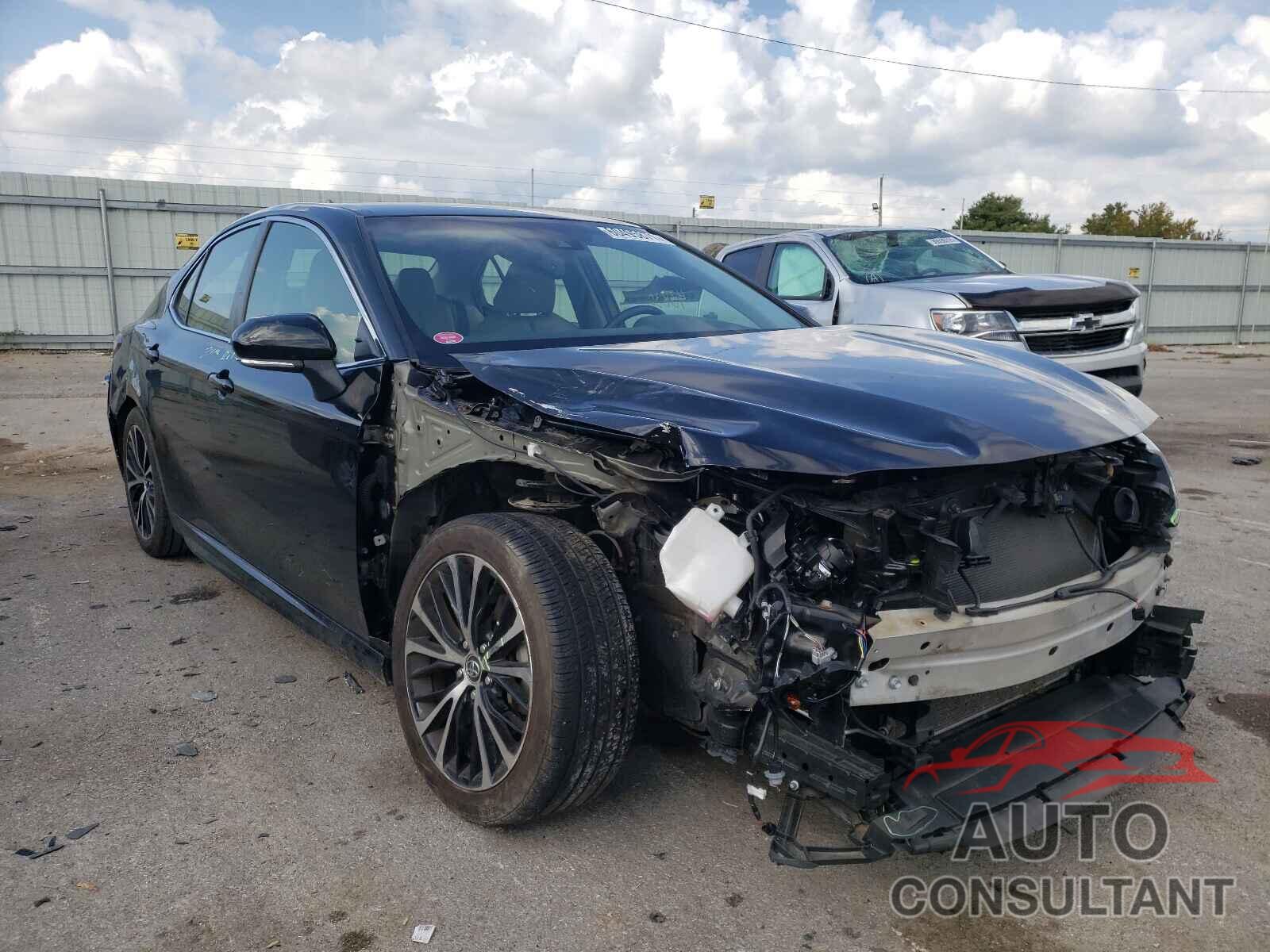 TOYOTA CAMRY 2018 - JTNB11HK6J3032612