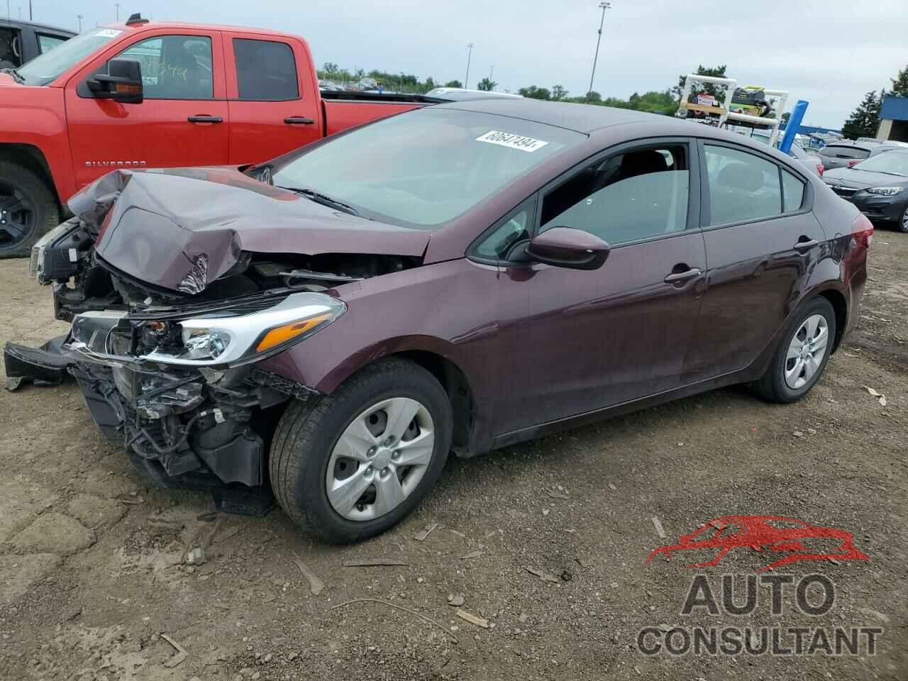 KIA FORTE 2018 - 3KPFK4A77JE182165