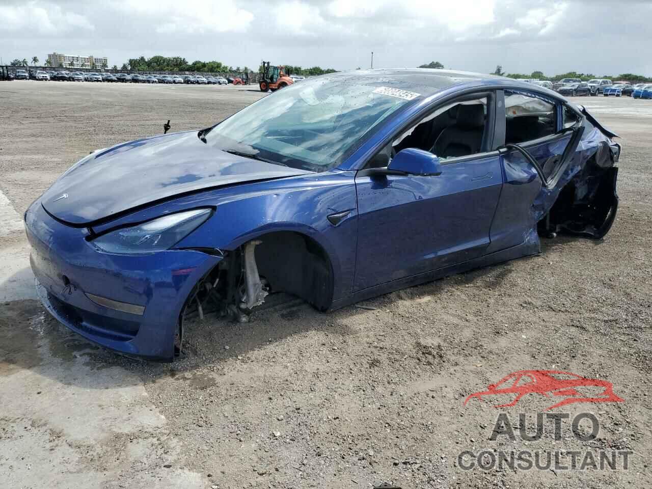 TESLA MODEL 3 2022 - 5YJ3E1EA4NF371323