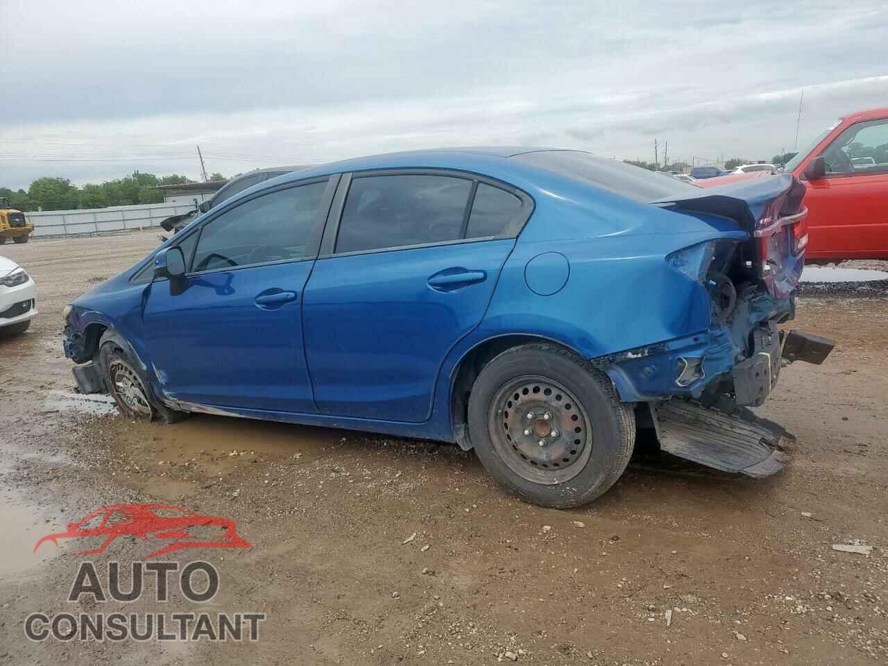 HONDA CIVIC 2013 - 2HGFB2F55DH548744