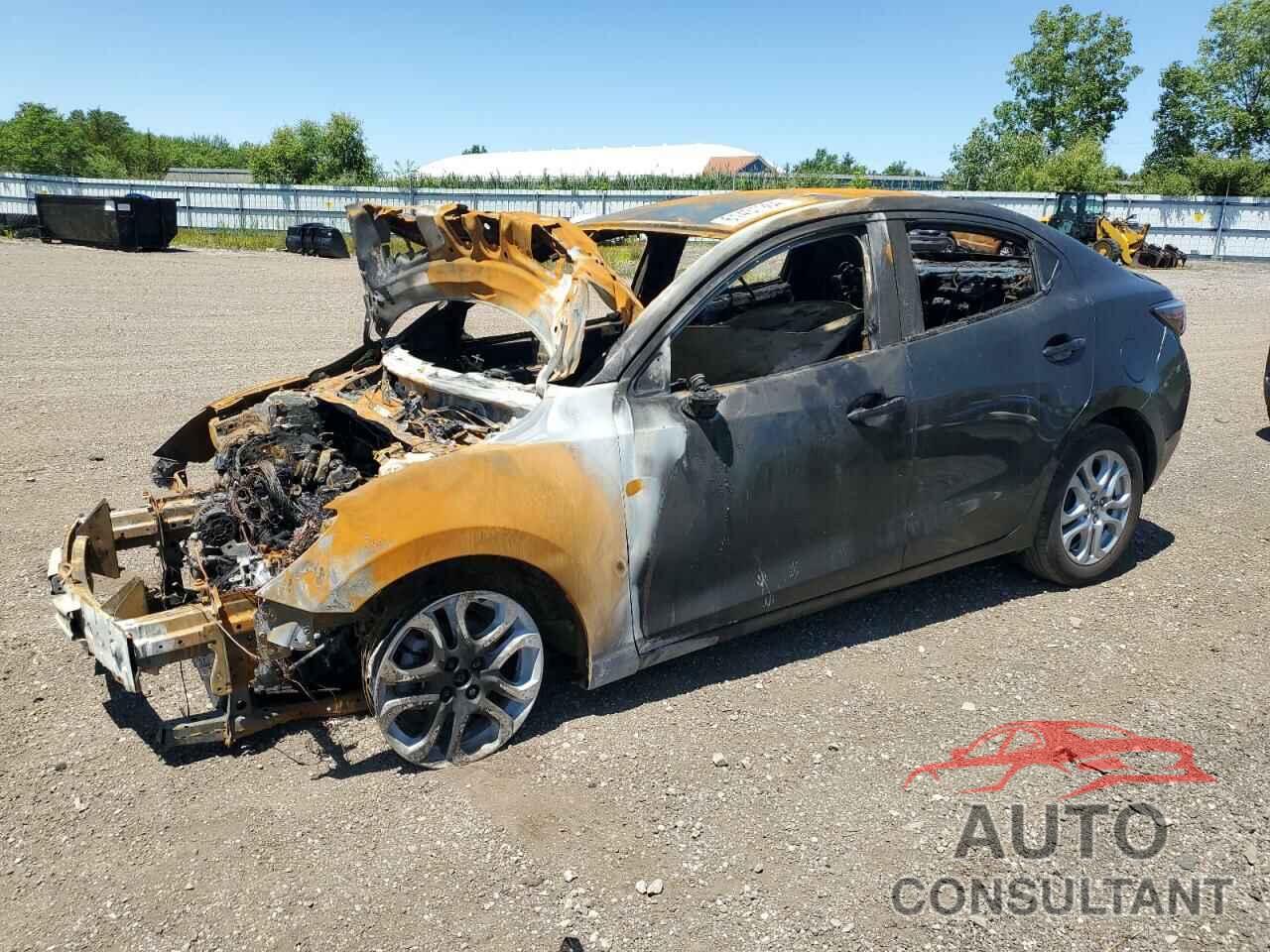TOYOTA YARIS 2017 - 3MYDLBYV8HY154365