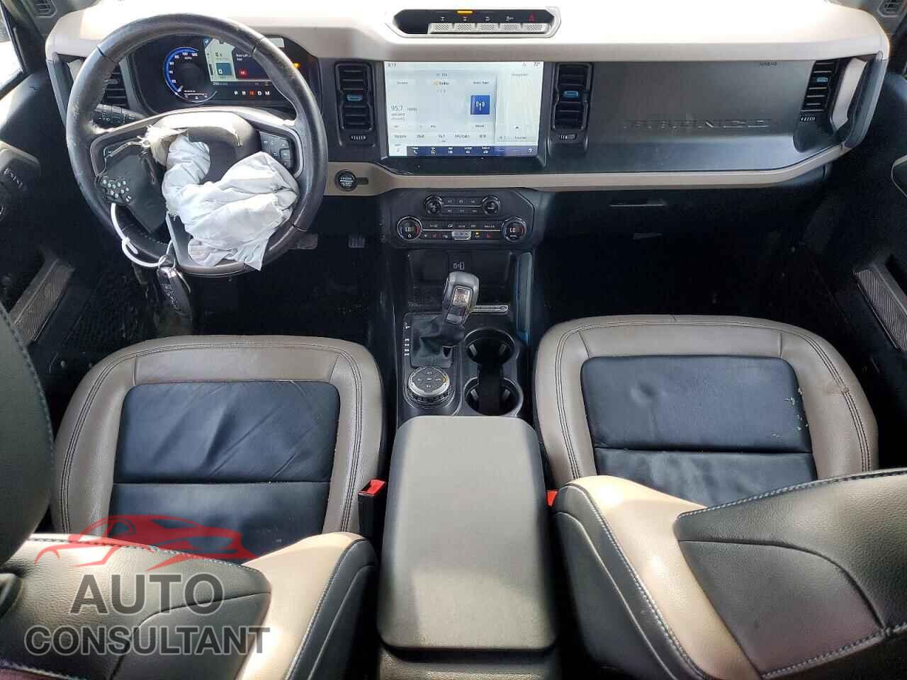 FORD BRONCO 2023 - 1FMEE5DP2PLB28868