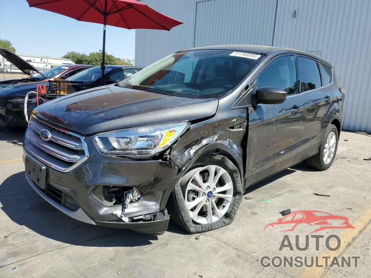 FORD ESCAPE 2017 - 1FMCU9GD8HUE39879